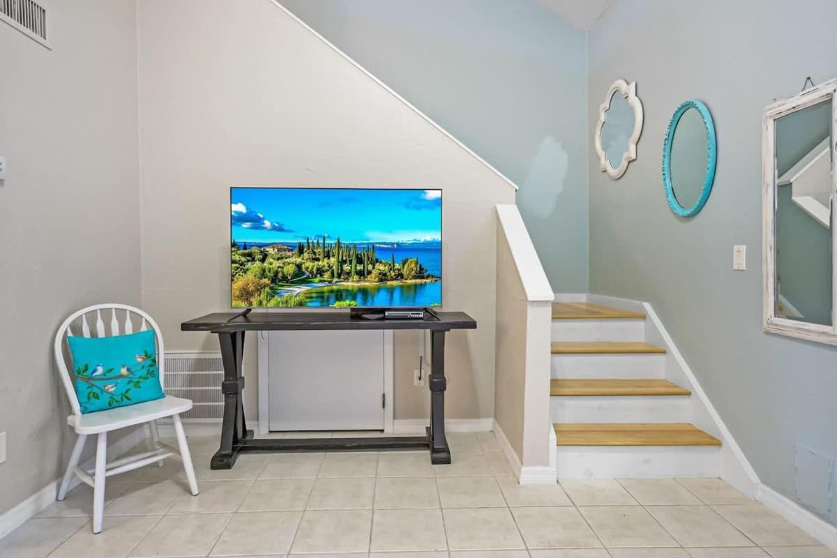 The Salty Saint Townhouse By The Beach St. Augustine Exteriör bild